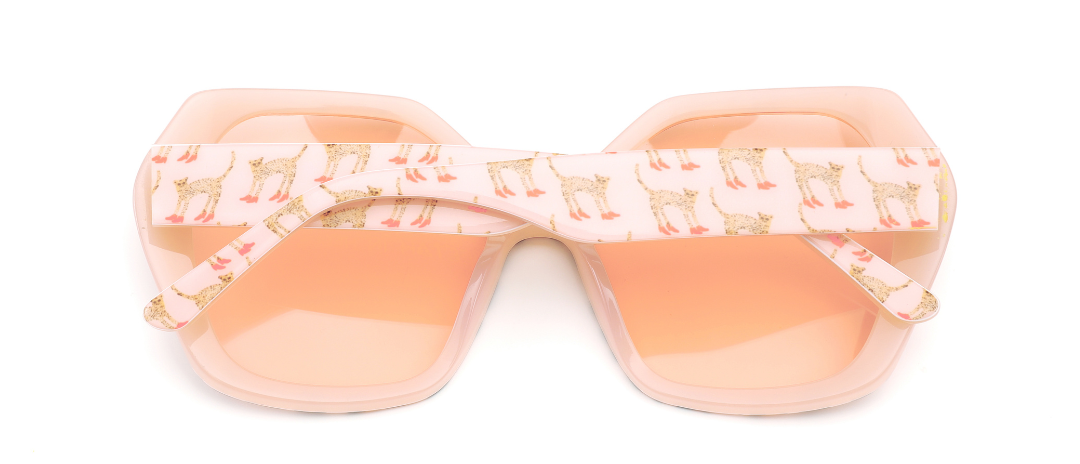 Cheetah in Heels - Nude