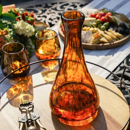 Segunda Vida Tortuga Hand-Blown Recycled Glass Wine Decanter