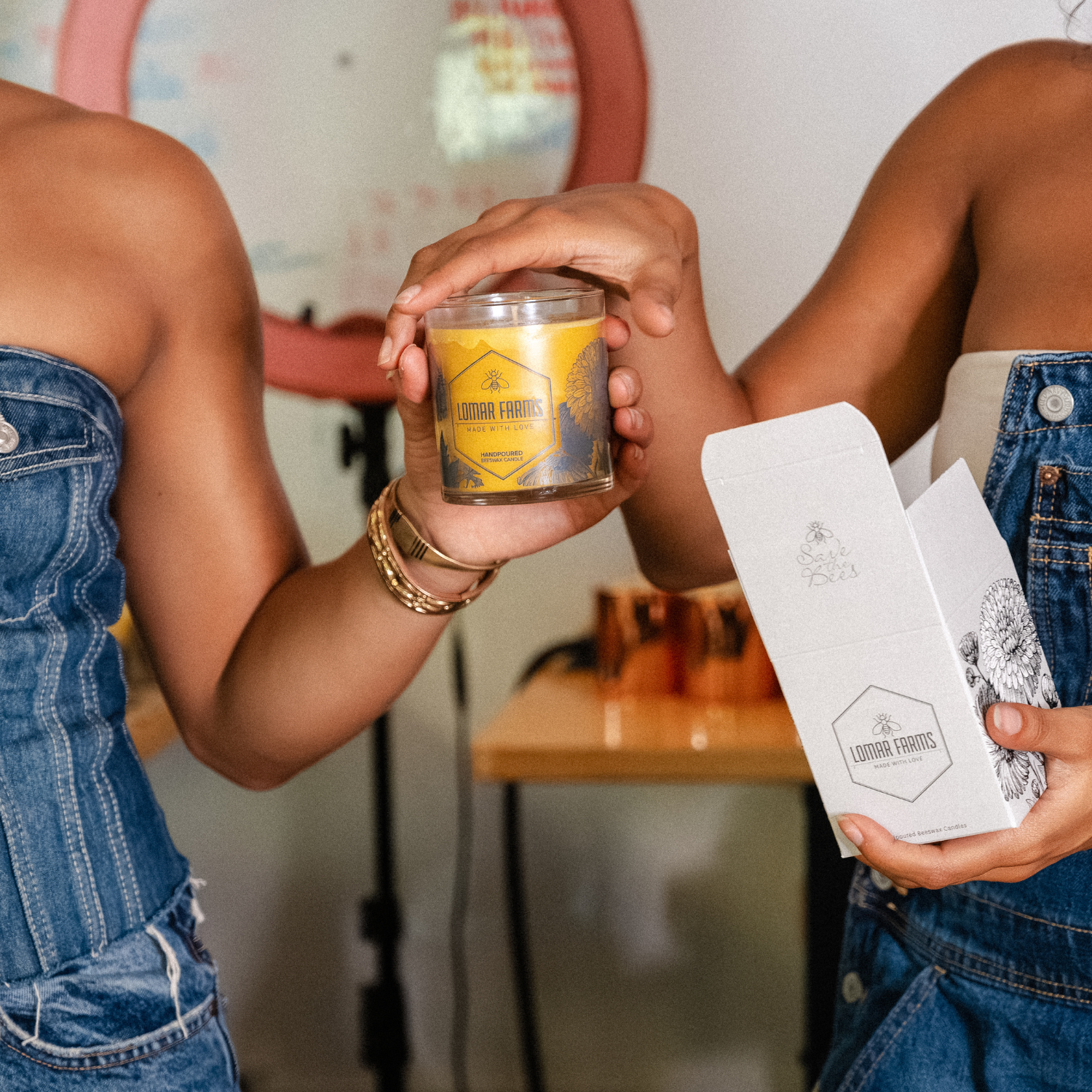 Cedar & Amber Scented Candle