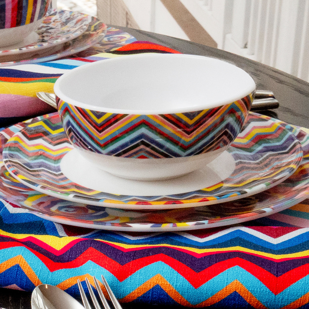 Multicolored Zigzag Melamine Bowl Set of 4