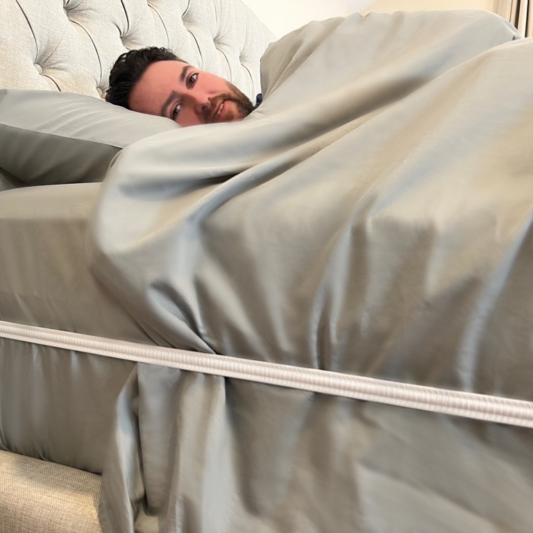 Bed Scrunchie® Bed Snugger