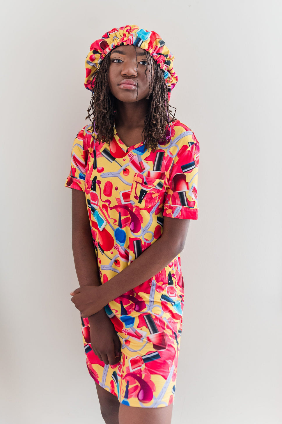 Nail Polish - Bamboo Short Sleeve Nightgown Set, With A Matching Satin-Lined Bonnet