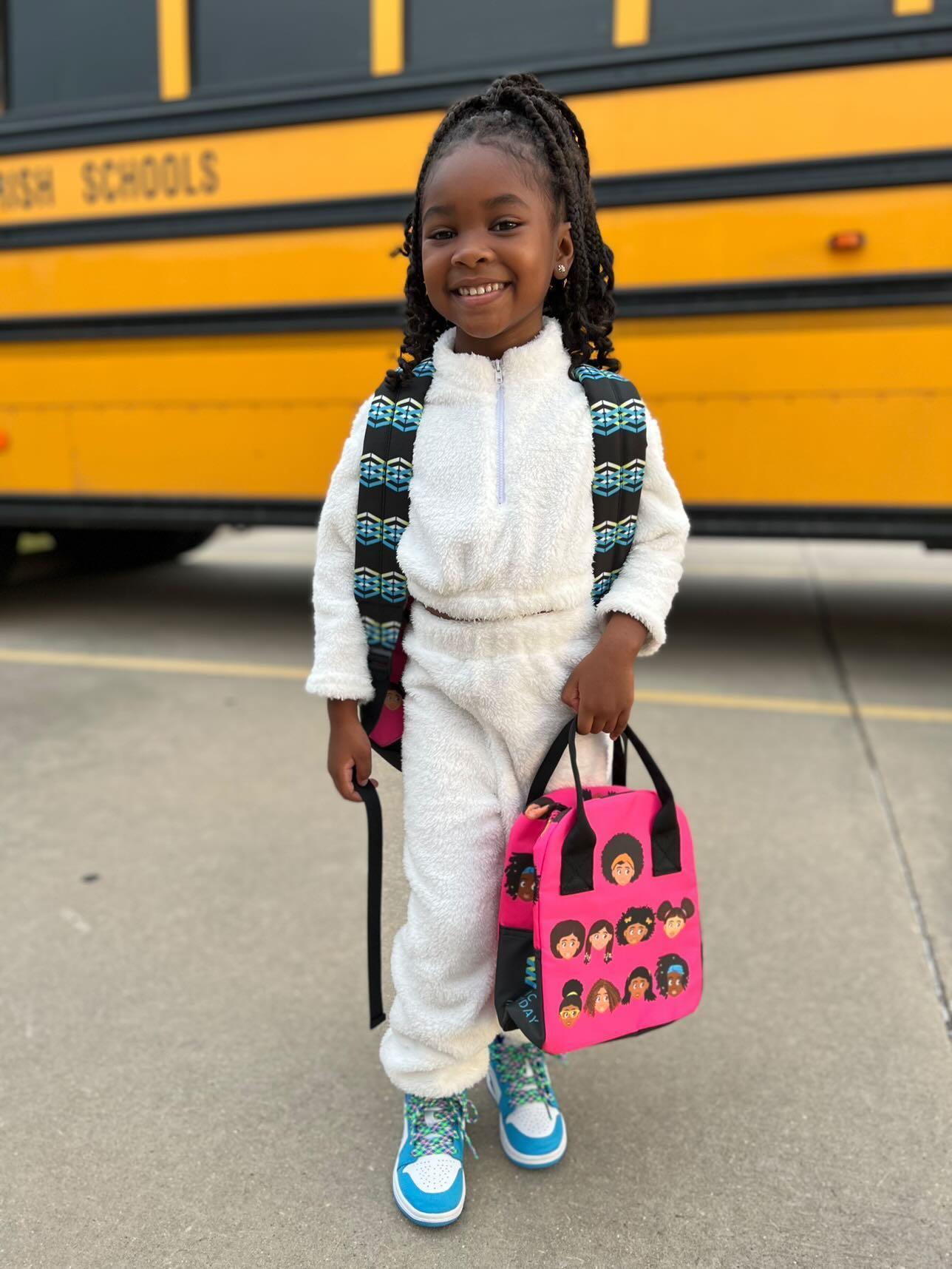 Girls Top Zip Lunch Bag