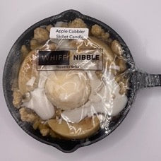 Apple Cobbler Dessert Candle - Warm, Fruity Scent for Cozy Vibes