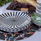 Switch Black &amp; White Starburst Dinner Plate Set of 4 3 image
